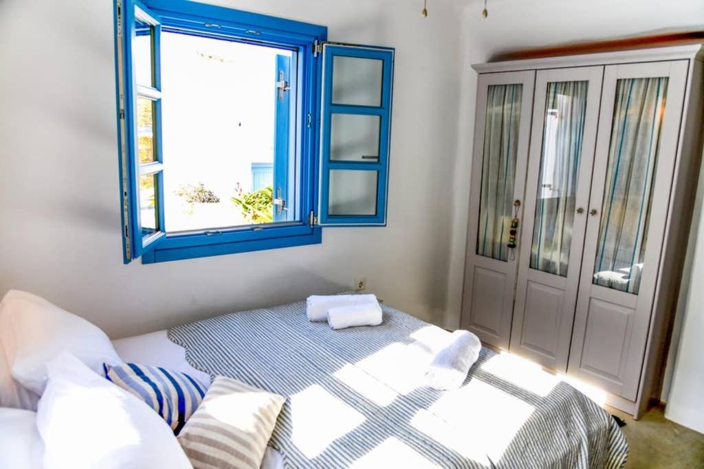 Villa Niloya Kythnos Лутра Екстер'єр фото