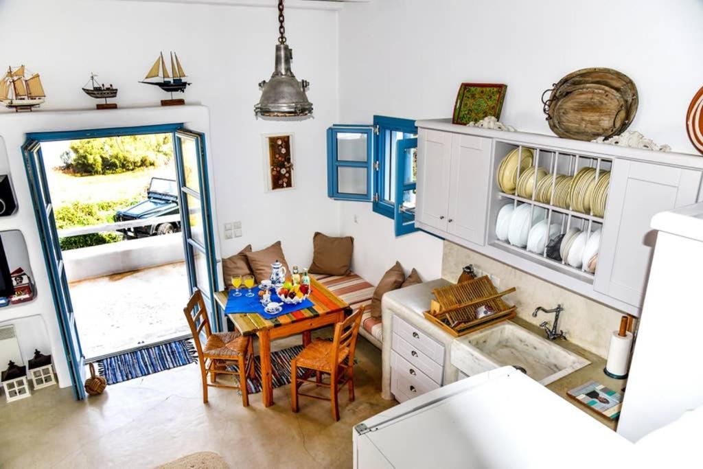 Villa Niloya Kythnos Лутра Екстер'єр фото